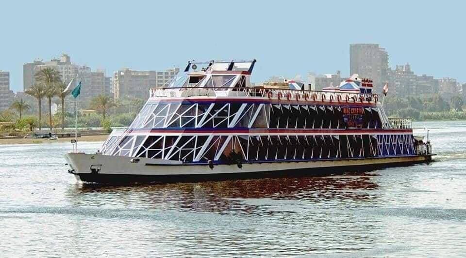 Cairo Nile Dinner Cruise & Show (2 Hours) - image 4